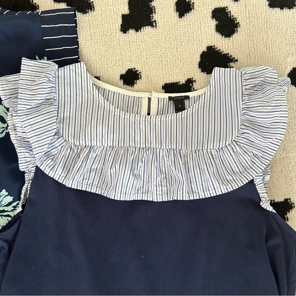 Lot of 2 J.Crew Navy Tops Striped Bib and Peony Print - Picture 7 of 9